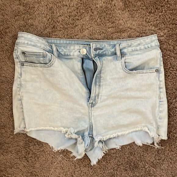 American Eagle Jean Shorts - Picture 1 of 4